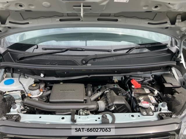 Honda N BOX 2025-05 8367360-9
