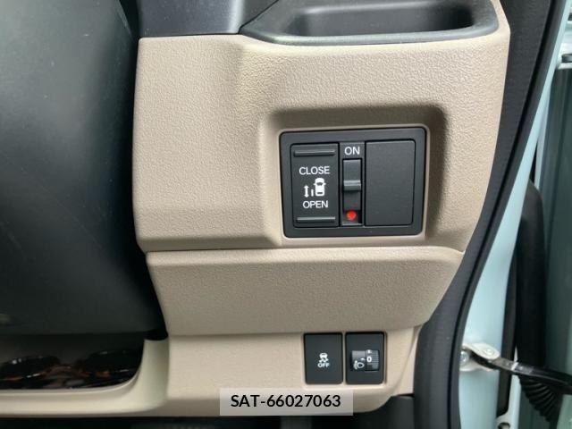 Honda N BOX 2025-05 8367360-14