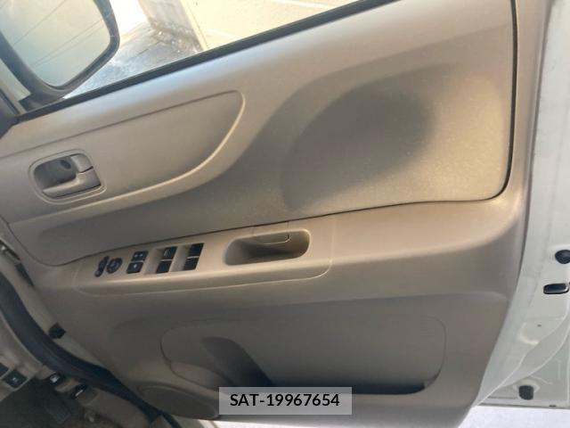 Honda N BOX 2012-02 8367467-13