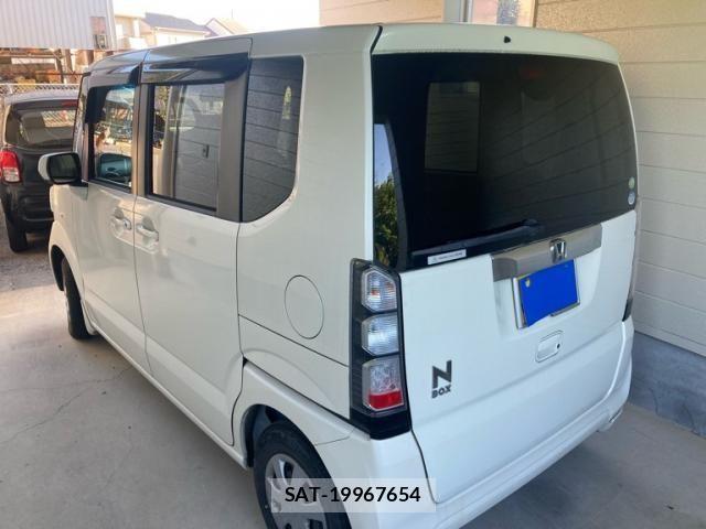 Honda N BOX 2012-02 8367467-1