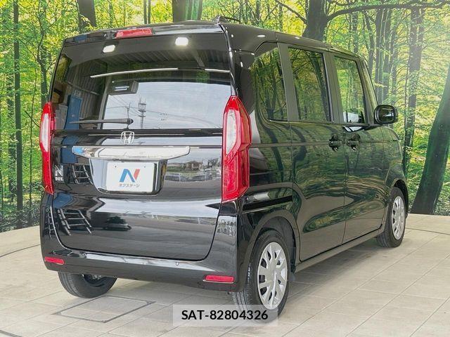 Honda N BOX 2023-08 8367392-16