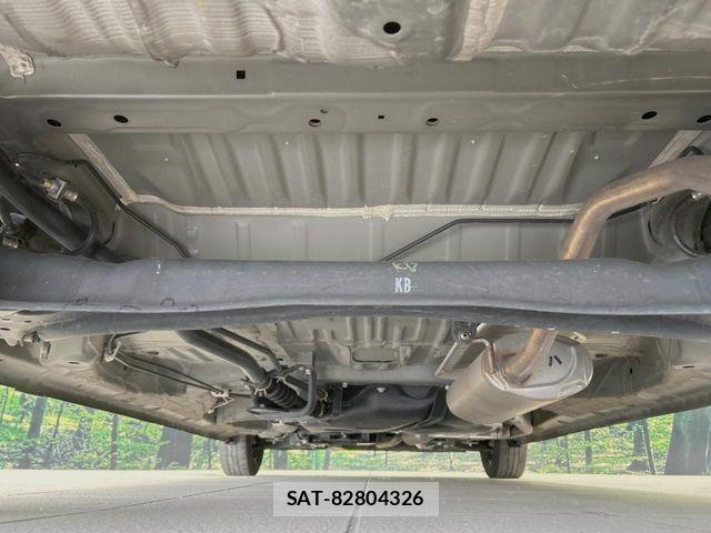 Honda N BOX 2023-08 8367392-18