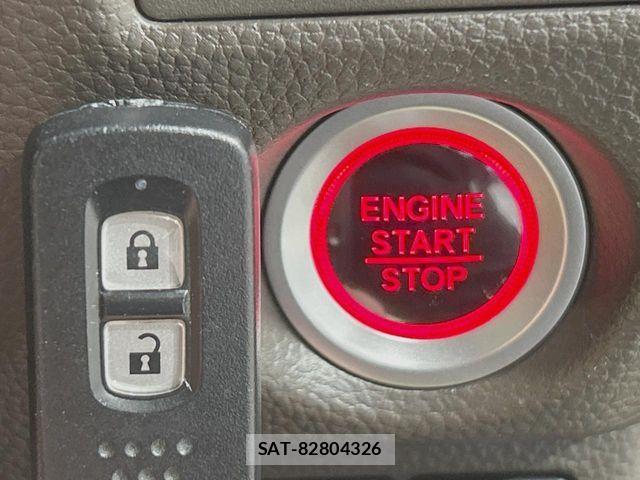 Honda N BOX 2023-08 8367392-4
