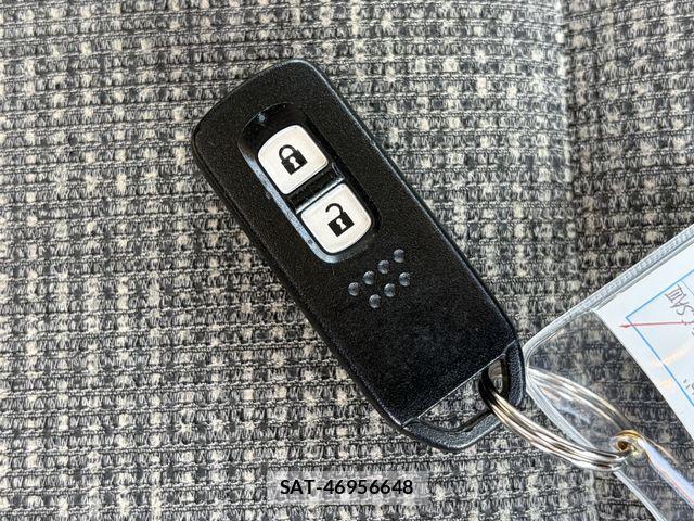 Honda N BOX 2019-08 8367425-29