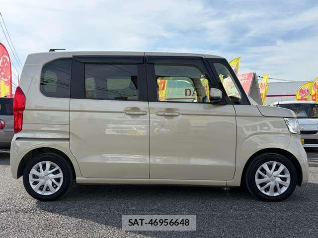 Honda N BOX 2019-08 8367425-3