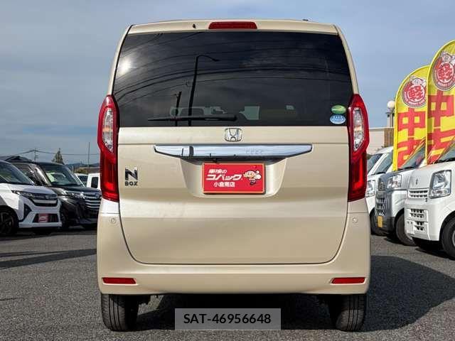 Honda N BOX 2019-08 8367425-6