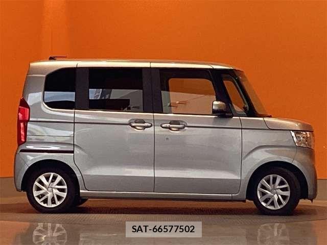 Honda N BOX 2022-08 8367398-6