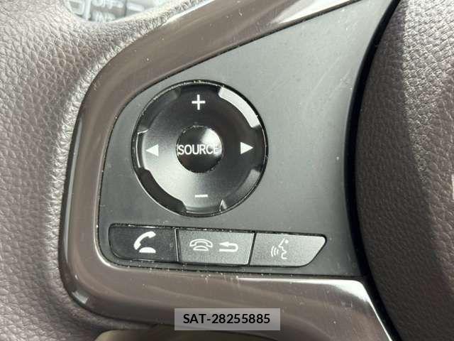 Honda N BOX 2018-11 8367394-11