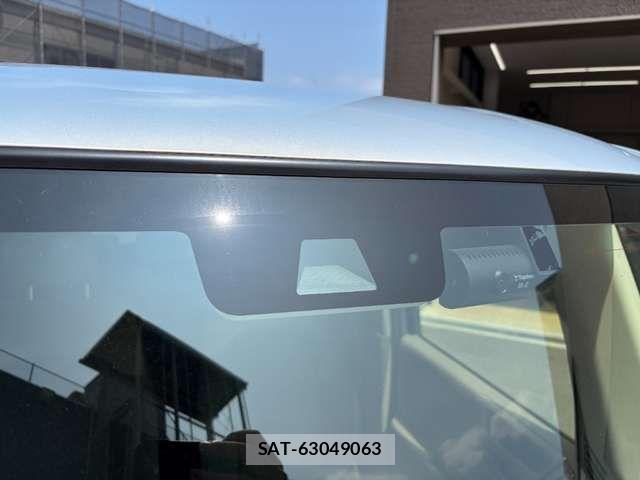 Honda N BOX 2019-07 8367386-13