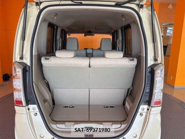 Honda N BOX 2016-02 8367393-14