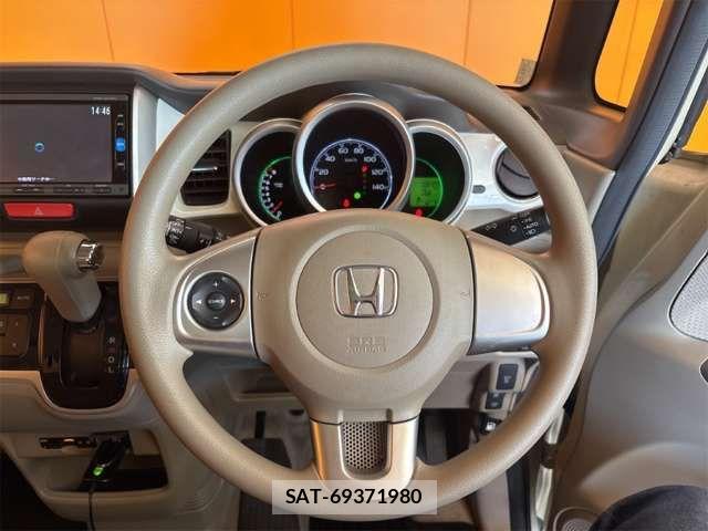 Honda N BOX 2016-02 8367393-19