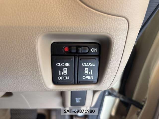 Honda N BOX 2016-02 8367393-5