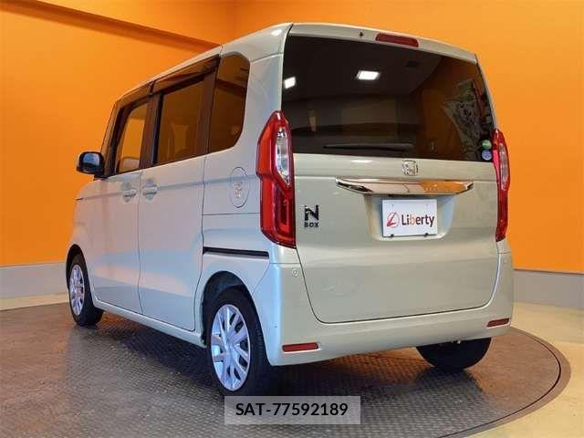 Honda N BOX 2018-06 8367404-9