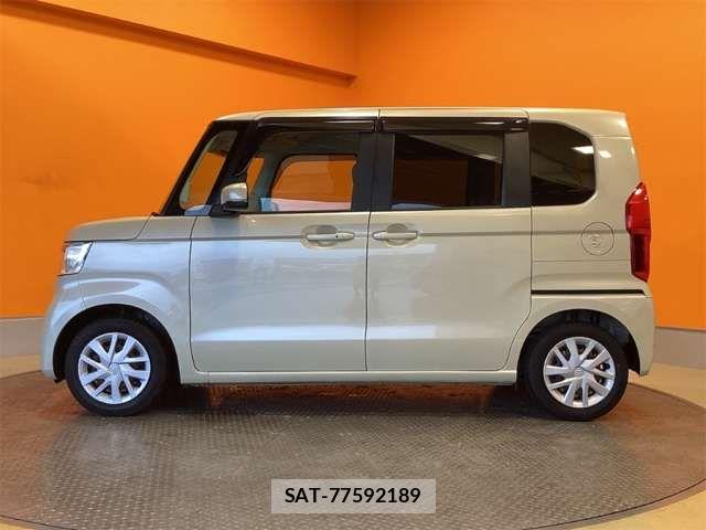 Honda N BOX 2018-06 8367404-10