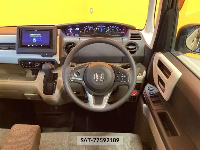 Honda N BOX 2018-06 8367404-1