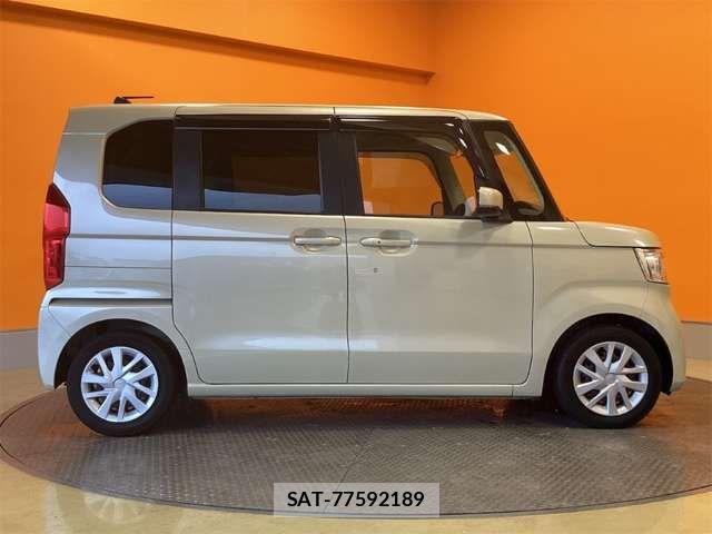 Honda N BOX 2018-06 8367404-6