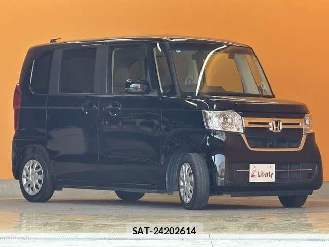 Honda N BOX 2023-08 8367339-10