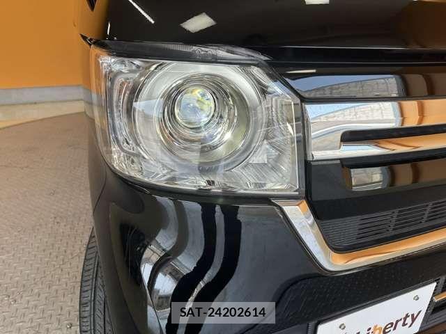 Honda N BOX 2023-08 8367339-11