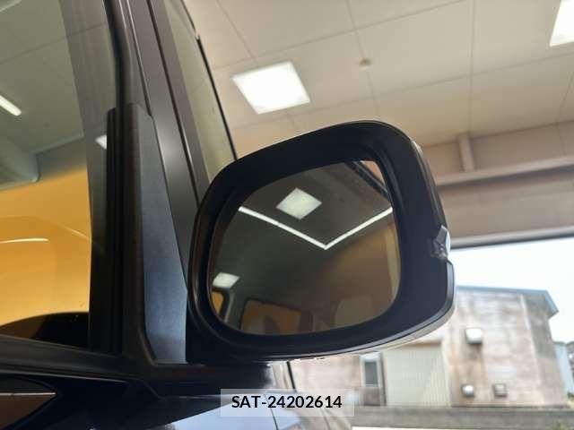 Honda N BOX 2023-08 8367339-14