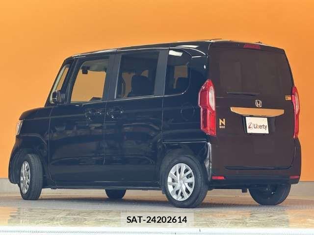 Honda N BOX 2023-08 8367339-6