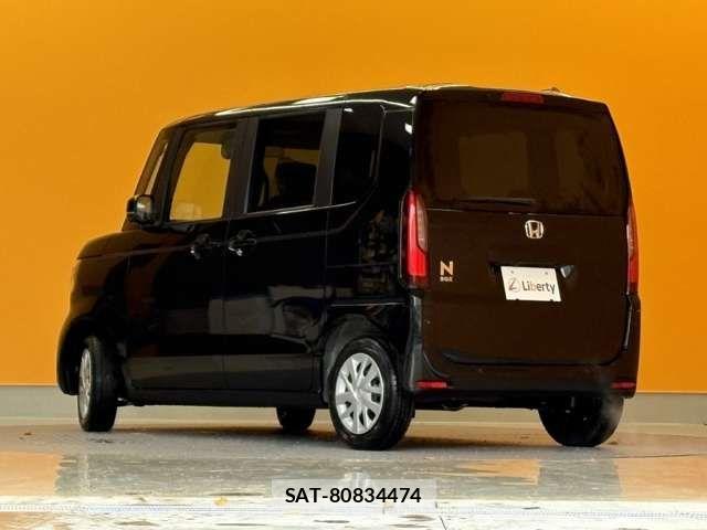Honda N BOX 2025-11 8367325-6