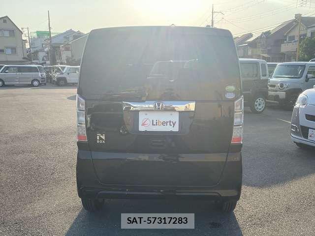 Honda N BOX 2014-02 8367450-8
