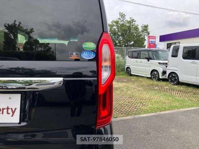 Honda N BOX 2021-01 8367373-11