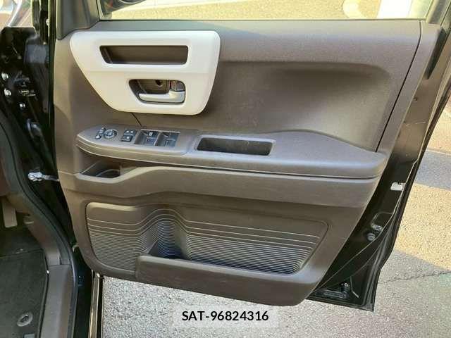 Honda N BOX 2021-06 8367378-19