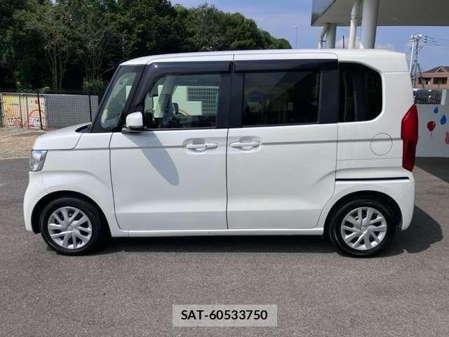 Honda N BOX 2022-11 8367369-19