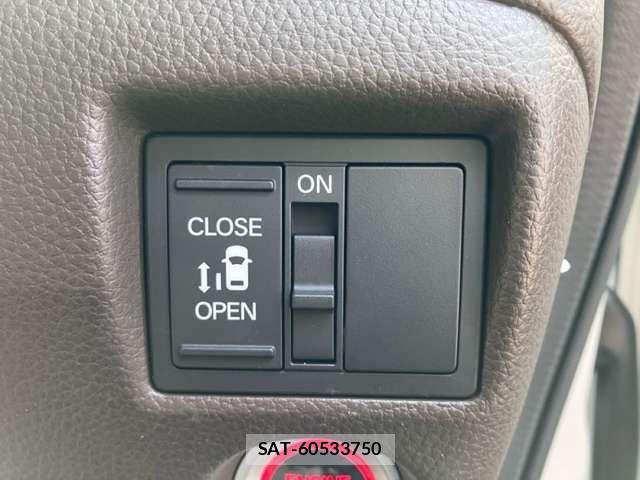 Honda N BOX 2022-11 8367369-7