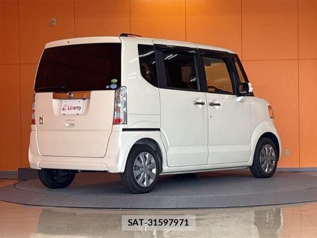 Honda N BOX 2016-03 8367388-8