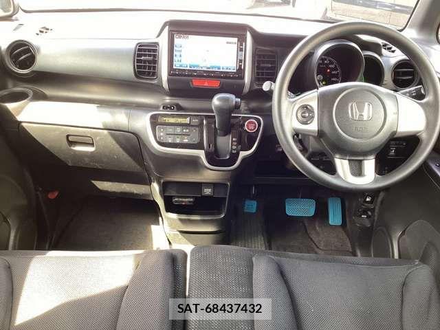 Honda N BOX 2015-04 8367448-1
