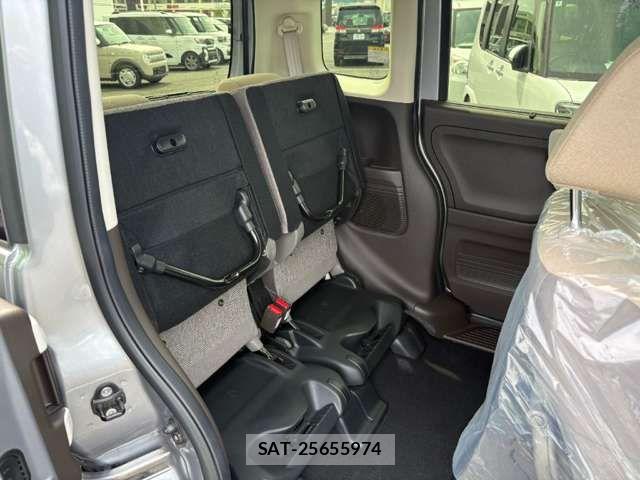 Honda N BOX 2022-11 8367359-17