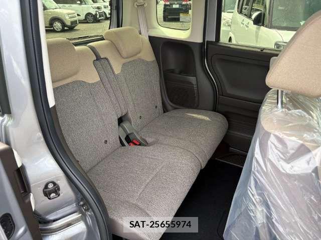 Honda N BOX 2022-11 8367359-19