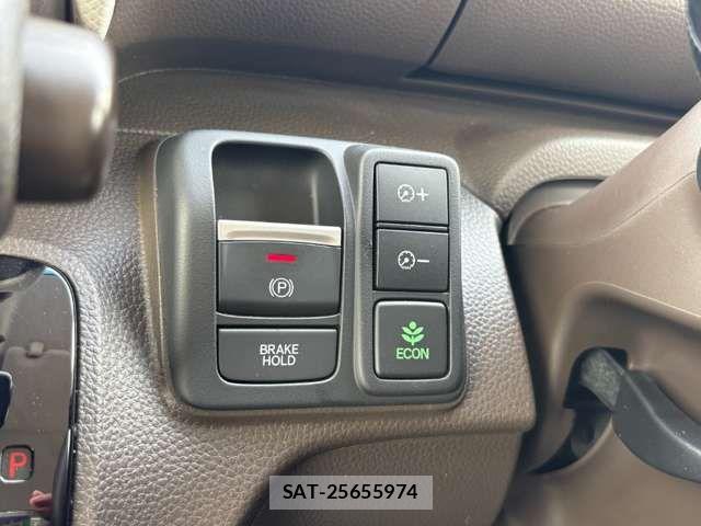 Honda N BOX 2022-11 8367359-2