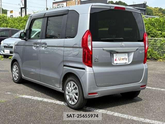 Honda N BOX 2022-11 8367359-8
