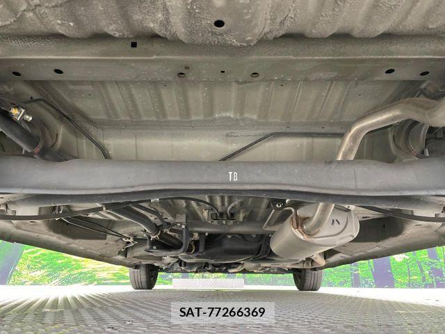 Honda N BOX 2019-07 8367389-18