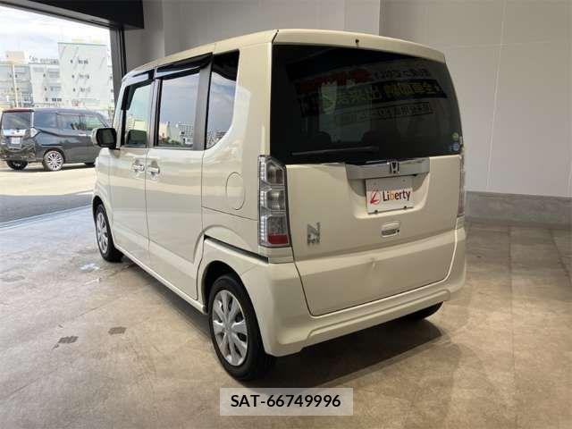 Honda N BOX 2015-03 8367445-17