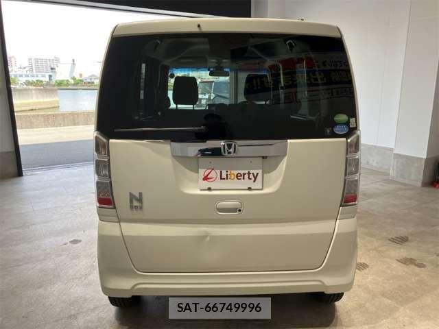 Honda N BOX 2015-03 8367445-18