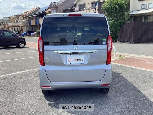 Honda N BOX 2019-03 8367423-12