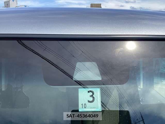 Honda N BOX 2019-03 8367423-19