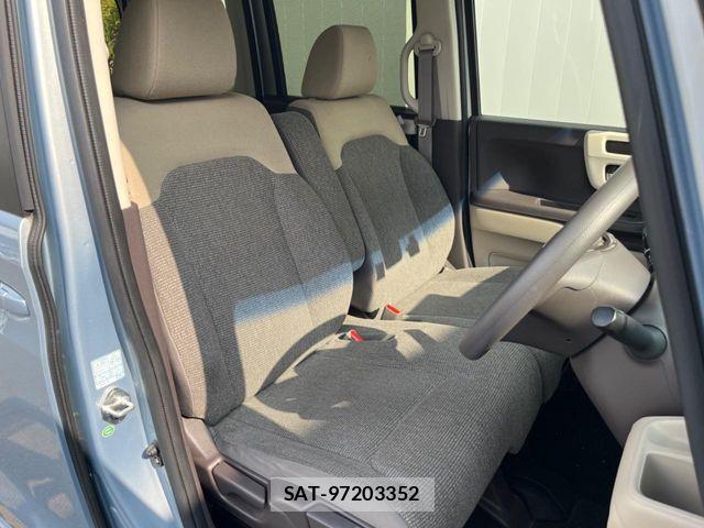 Honda N BOX 2018-08 8367422-7