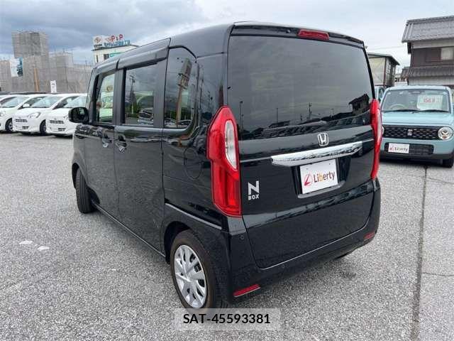 Honda N BOX 2021-05 8367337-9