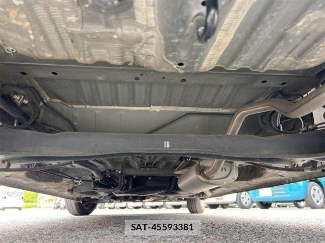 Honda N BOX 2021-05 8367337-17