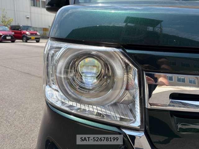 Honda N BOX 2022-05 8367387-14