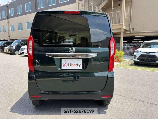 Honda N BOX 2022-05 8367387-18