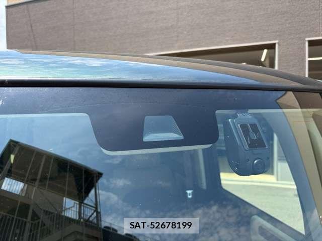 Honda N BOX 2022-05 8367387-8