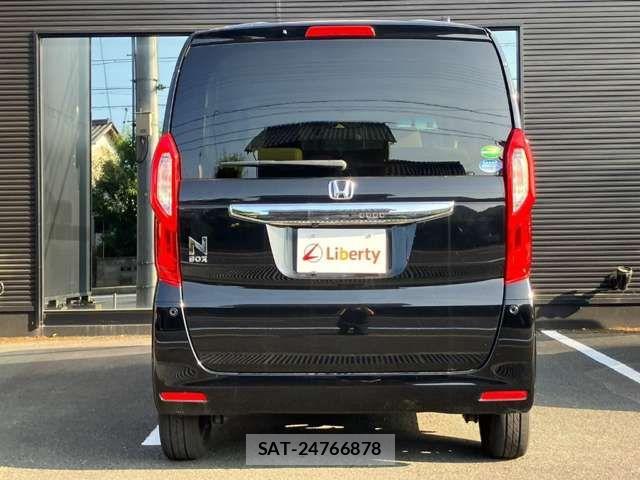 Honda N BOX 2020-02 8367377-9