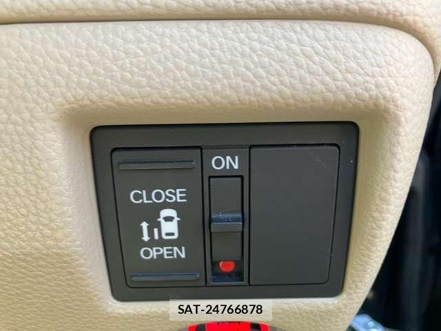 Honda N BOX 2020-02 8367377-2