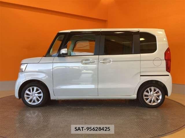 Honda N BOX 2023-08 8367366-11